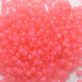 Preciosa Czech glass seed bead 11/0 Shell Pink Alabaster